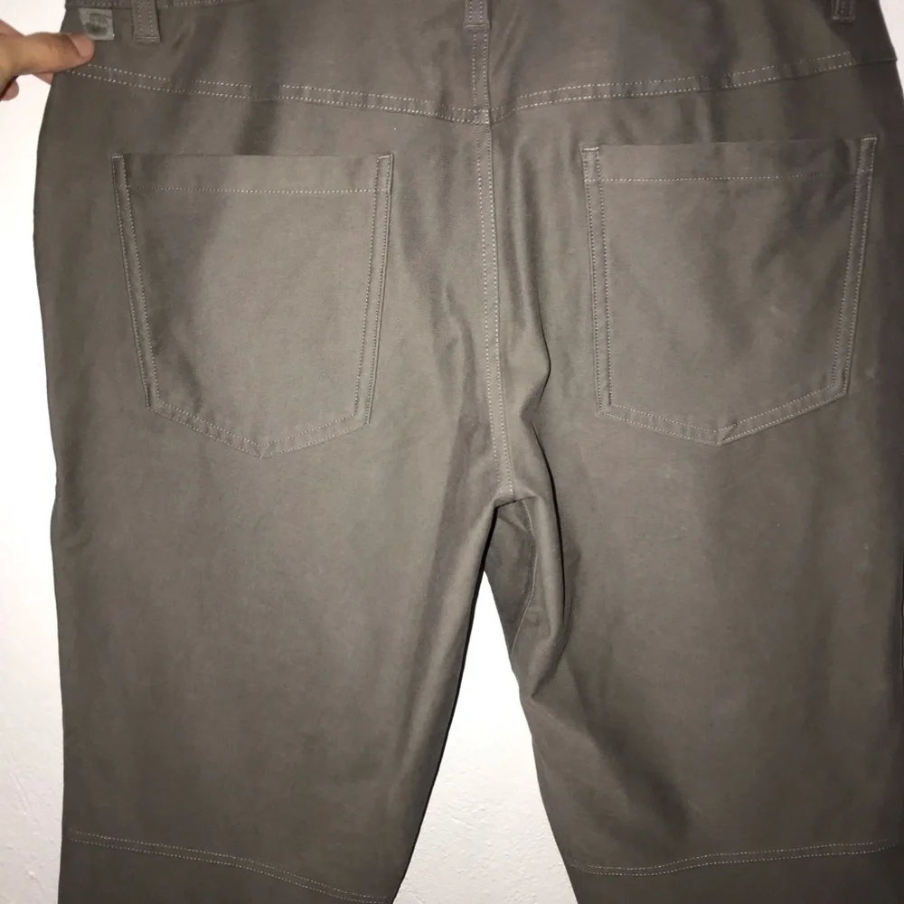 Lululemon Size 33x31 Mens ABC Warpstreme Classic Fit Reflective Pants Grey, Golf